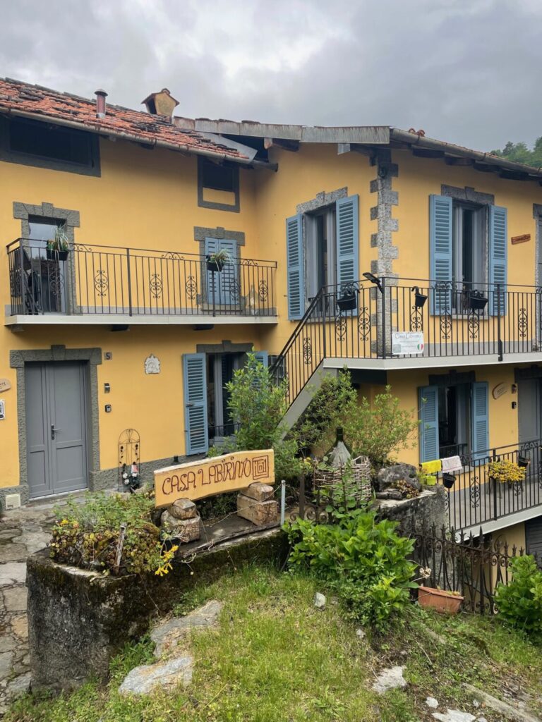 Casa Labirinto in Barna
